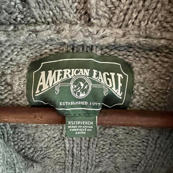 EUC Vintage looking hooded sweater - Picture 3 of 6